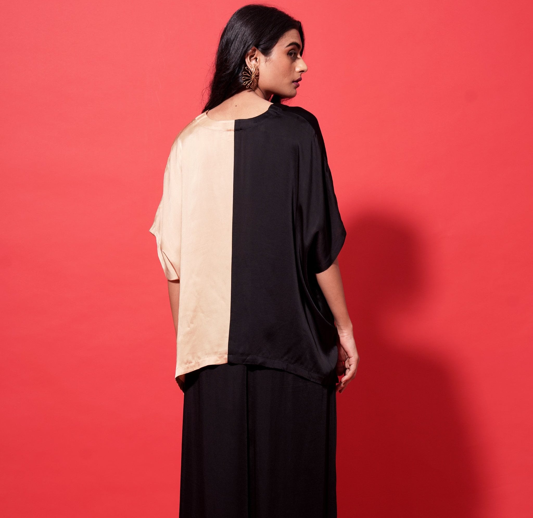 Nova Tunic- Black and Gold