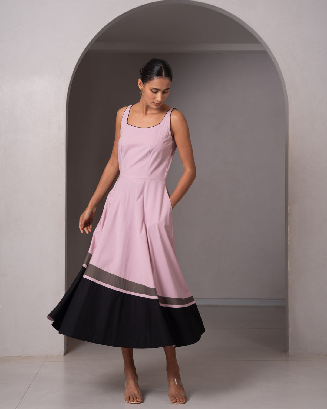 Muse Dress - Mauve Pink