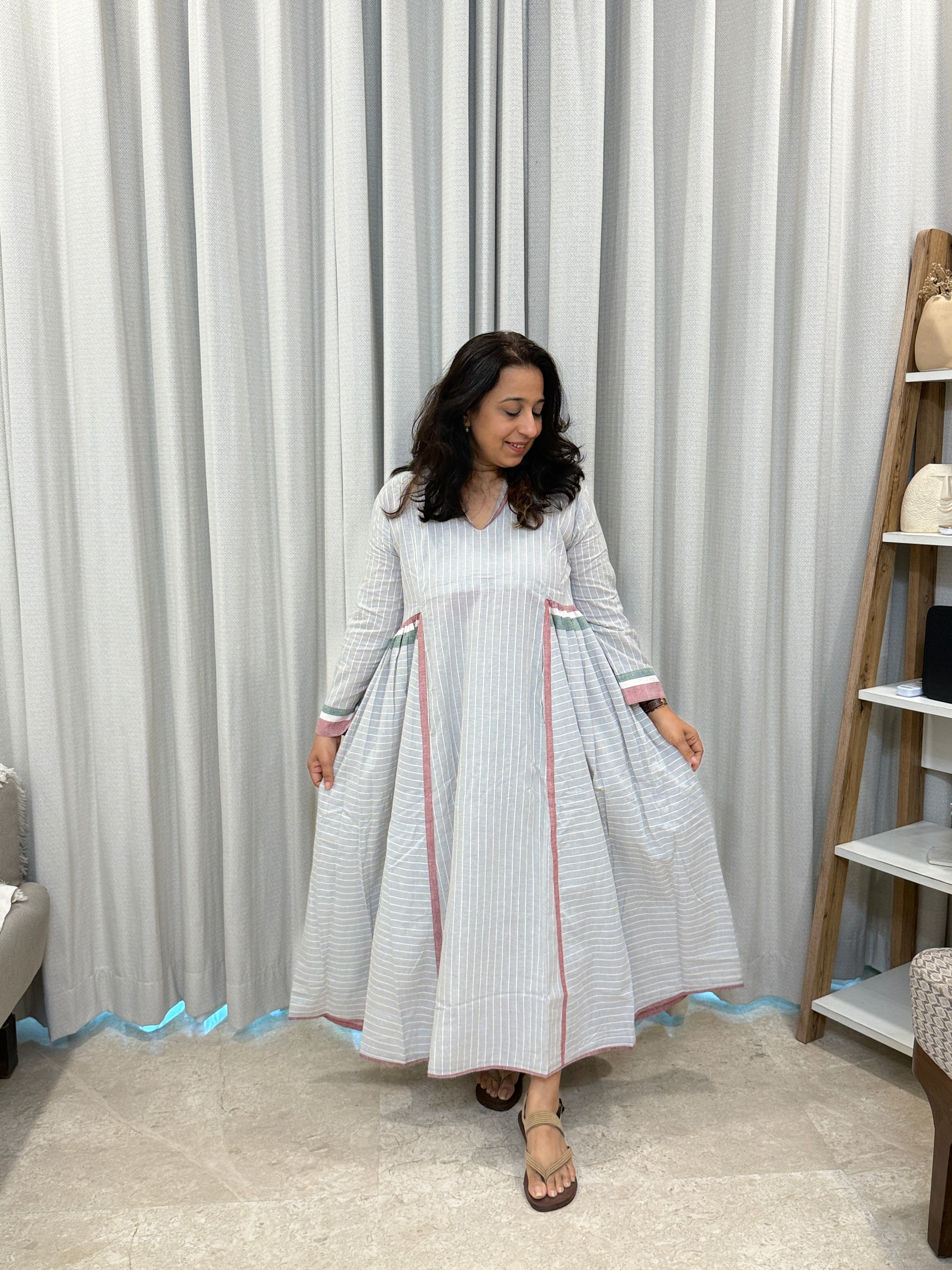 Nira Dress - Grey