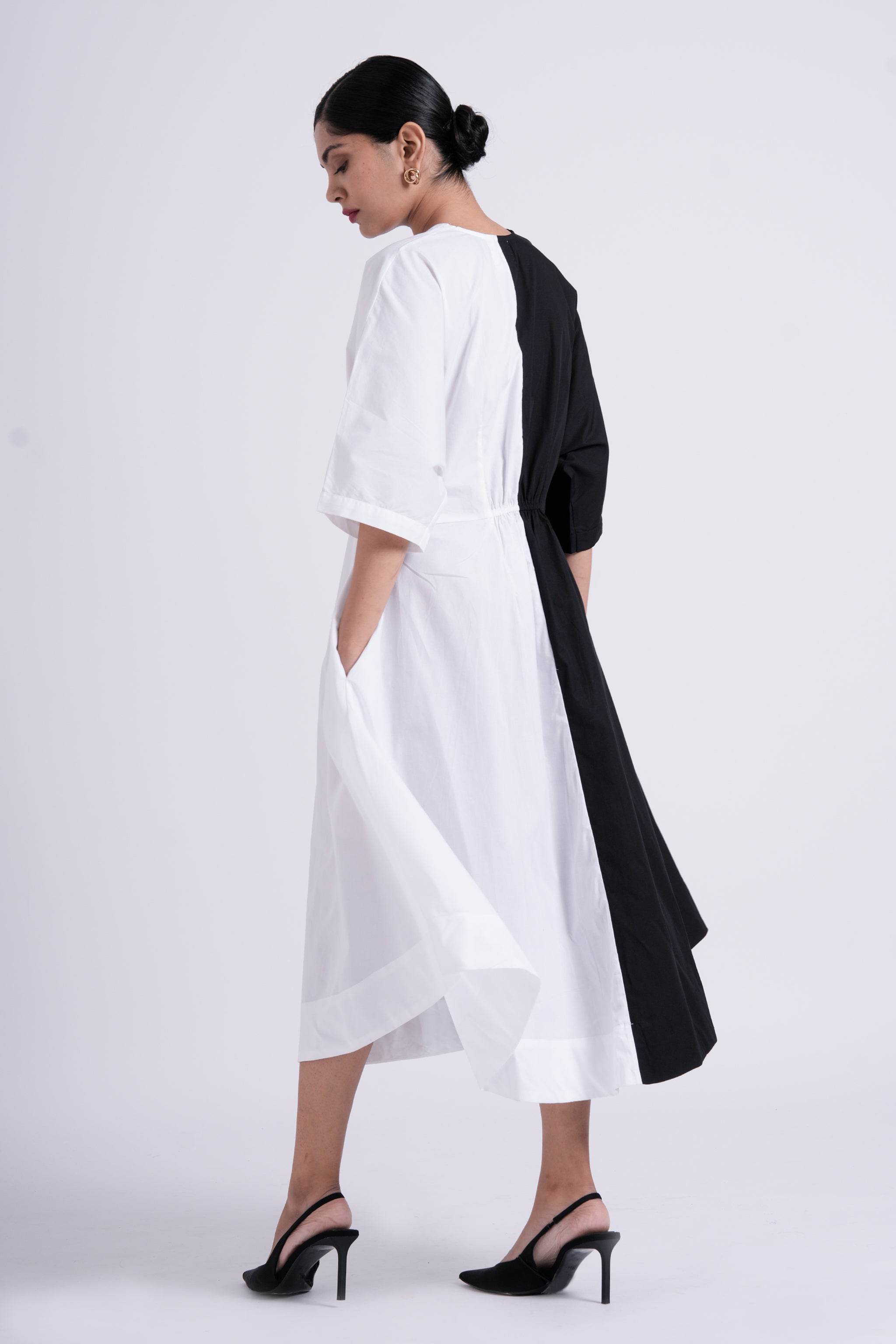 Split-hue dress - Salt and pepper