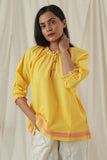 Tranquil Trot - Yellow