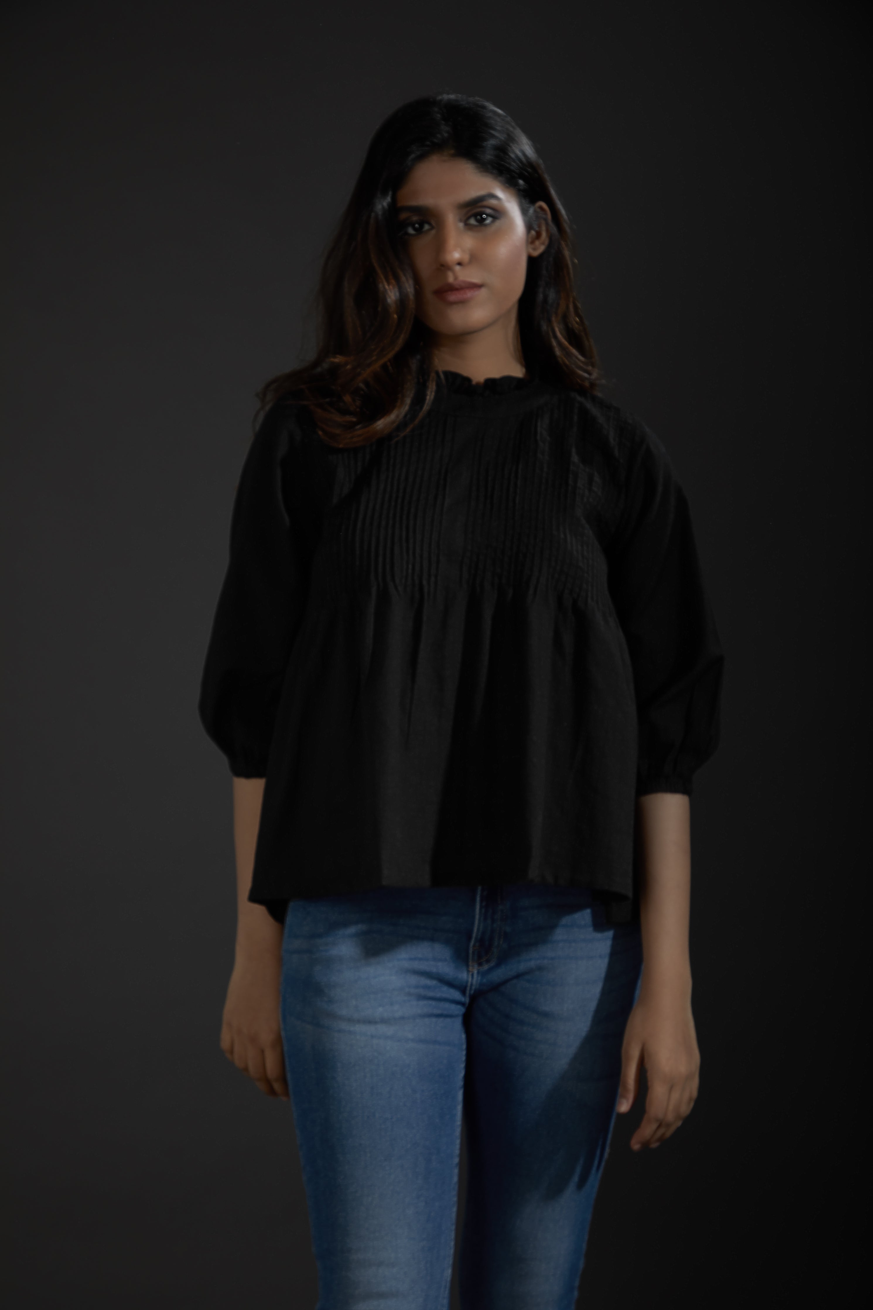 Pintuck top - Black