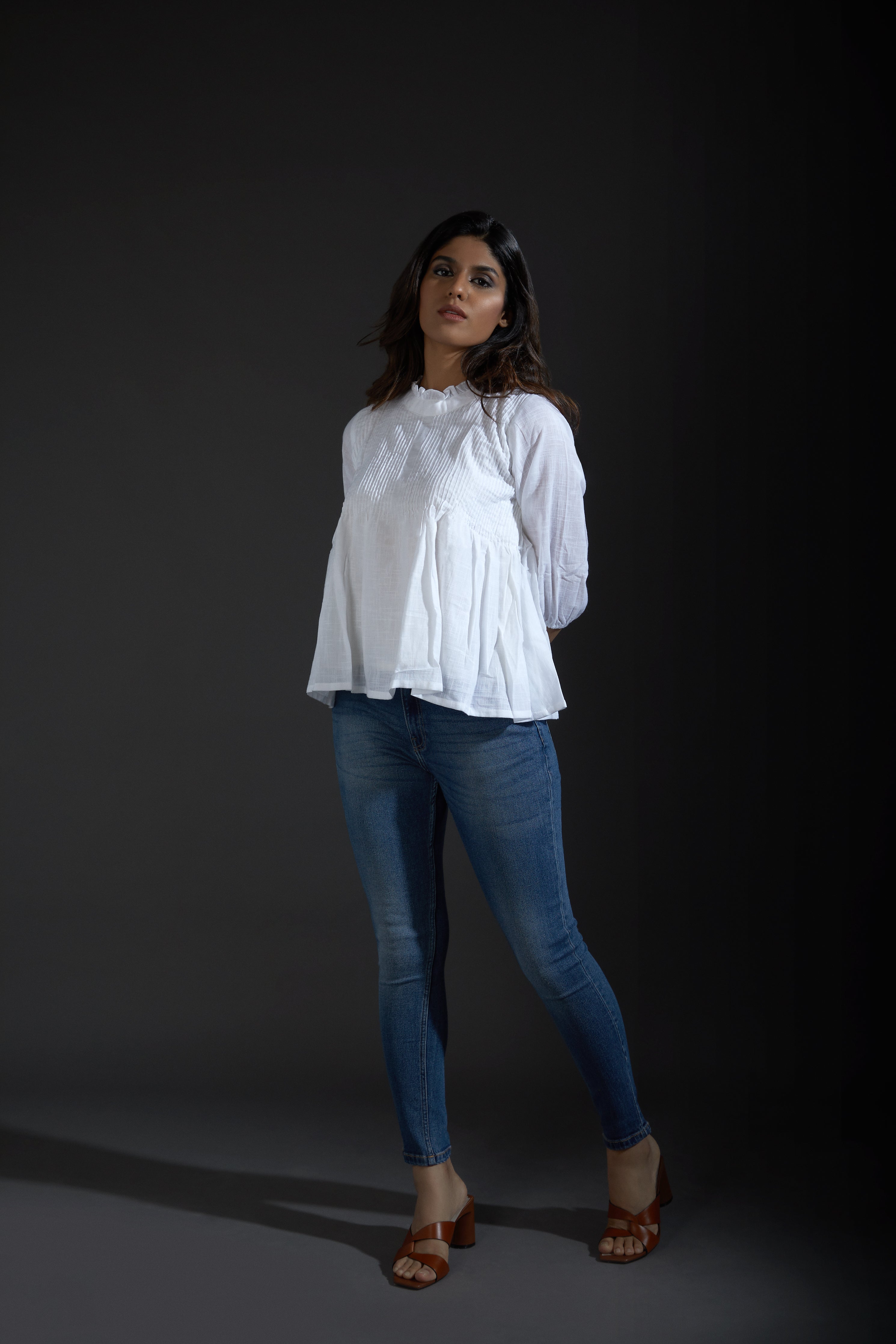 Pintuck top - White