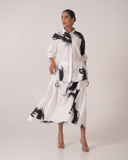 Tone Set - White by Ishita