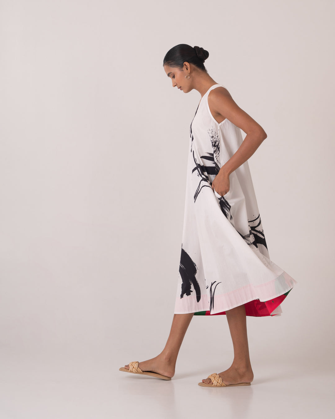 Lady Dress - White & black