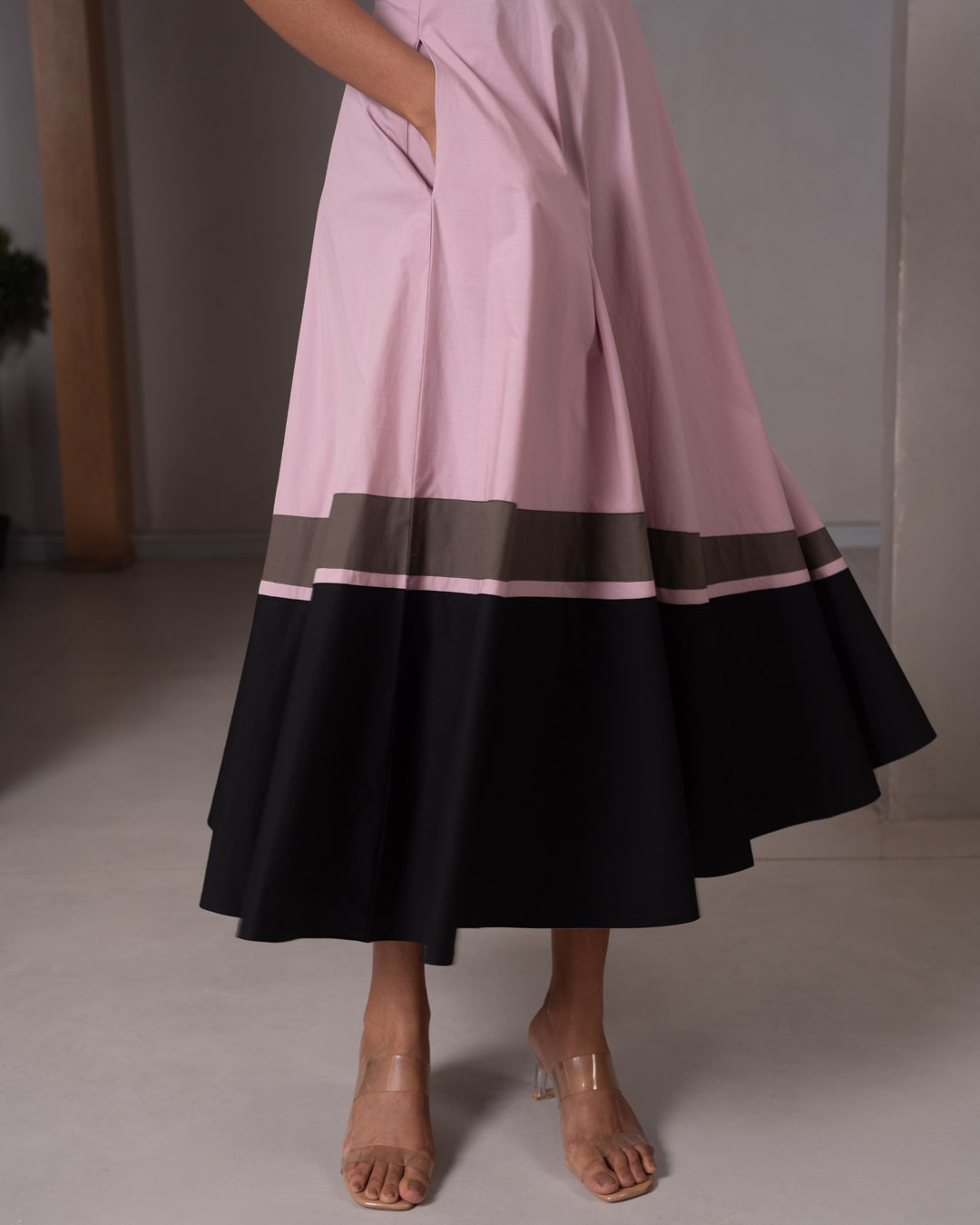 Muse Dress - Mauve Pink